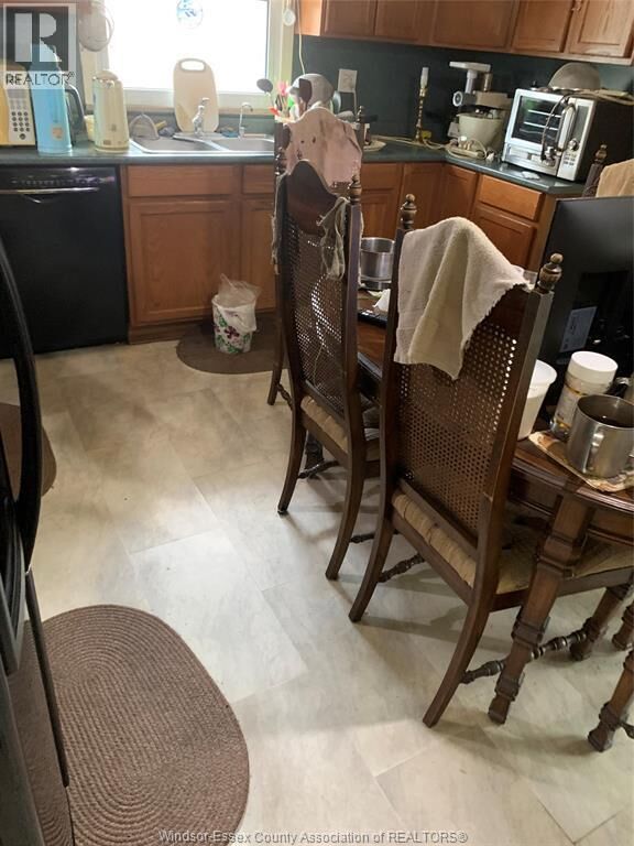 Property Photo: 1940 Dominion ON N9B 3H9