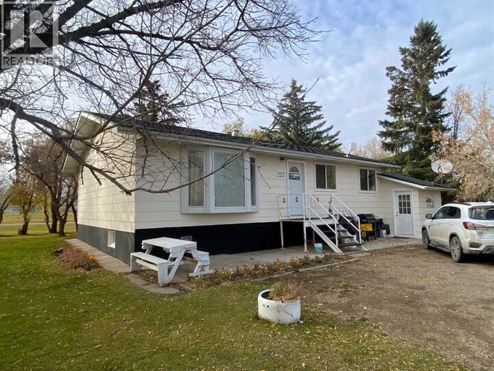 Property Photo: 222 2 Avenue AB T0J 2S0