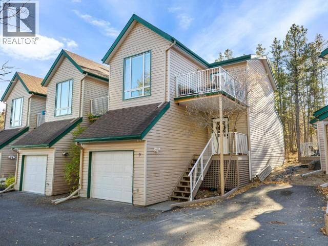 Property Photo:  9-75 Thompson Road  YT Y1A 0C7 