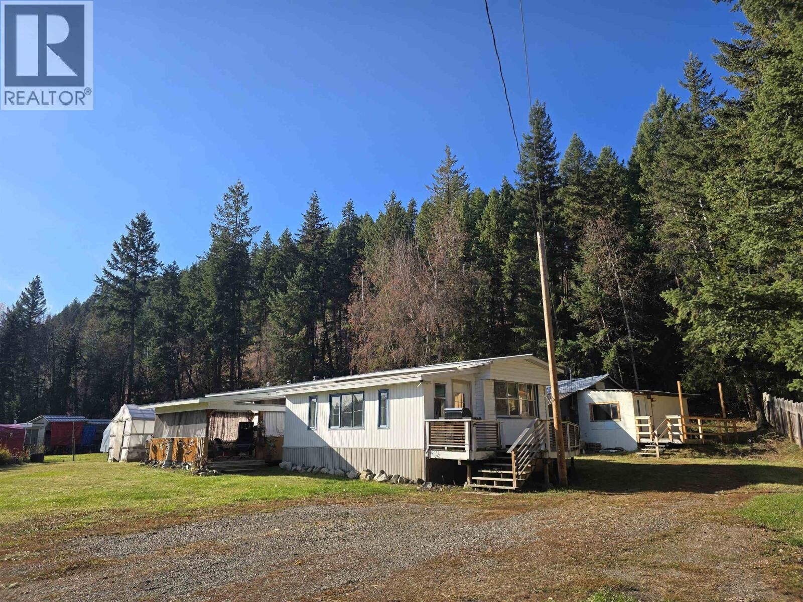 Property Photo: 2244 West Fraser Road BC V2J 6K1