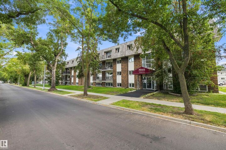 Property Photo:  10735 81 Avenue NW 401  AB T6E 1Y2 