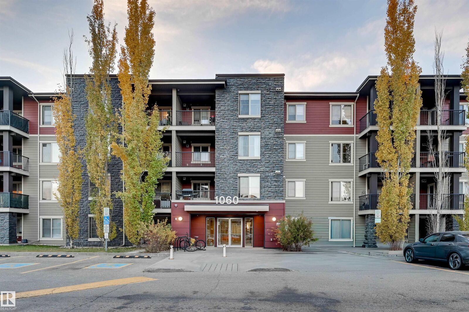 Property Photo:  1060 McConachie Boulevard NW 214  AB T5Y 0W9 