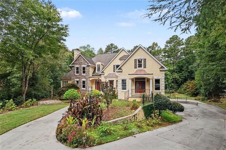 Property Photo: 215 Hamden Trace SW GA 30331