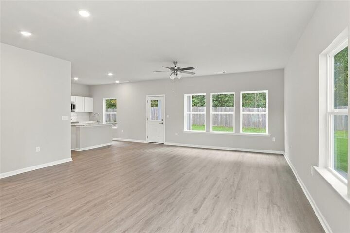 Property Photo:  125 Essence Drive  GA 30815 