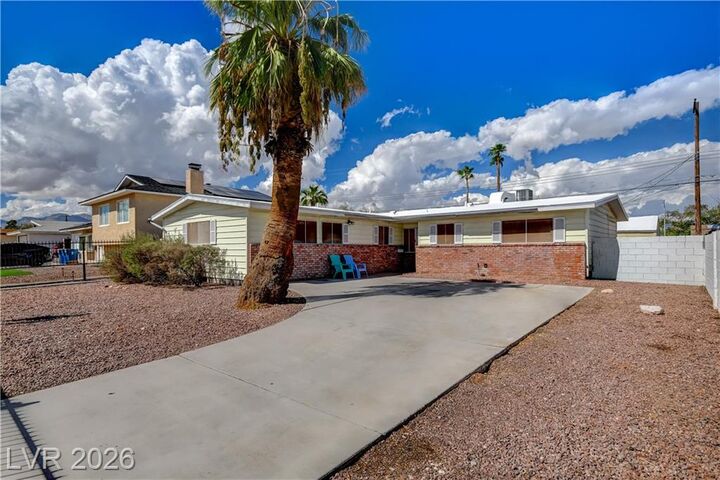 Property Photo:  6220 Shawnee Avenue  NV 89107 