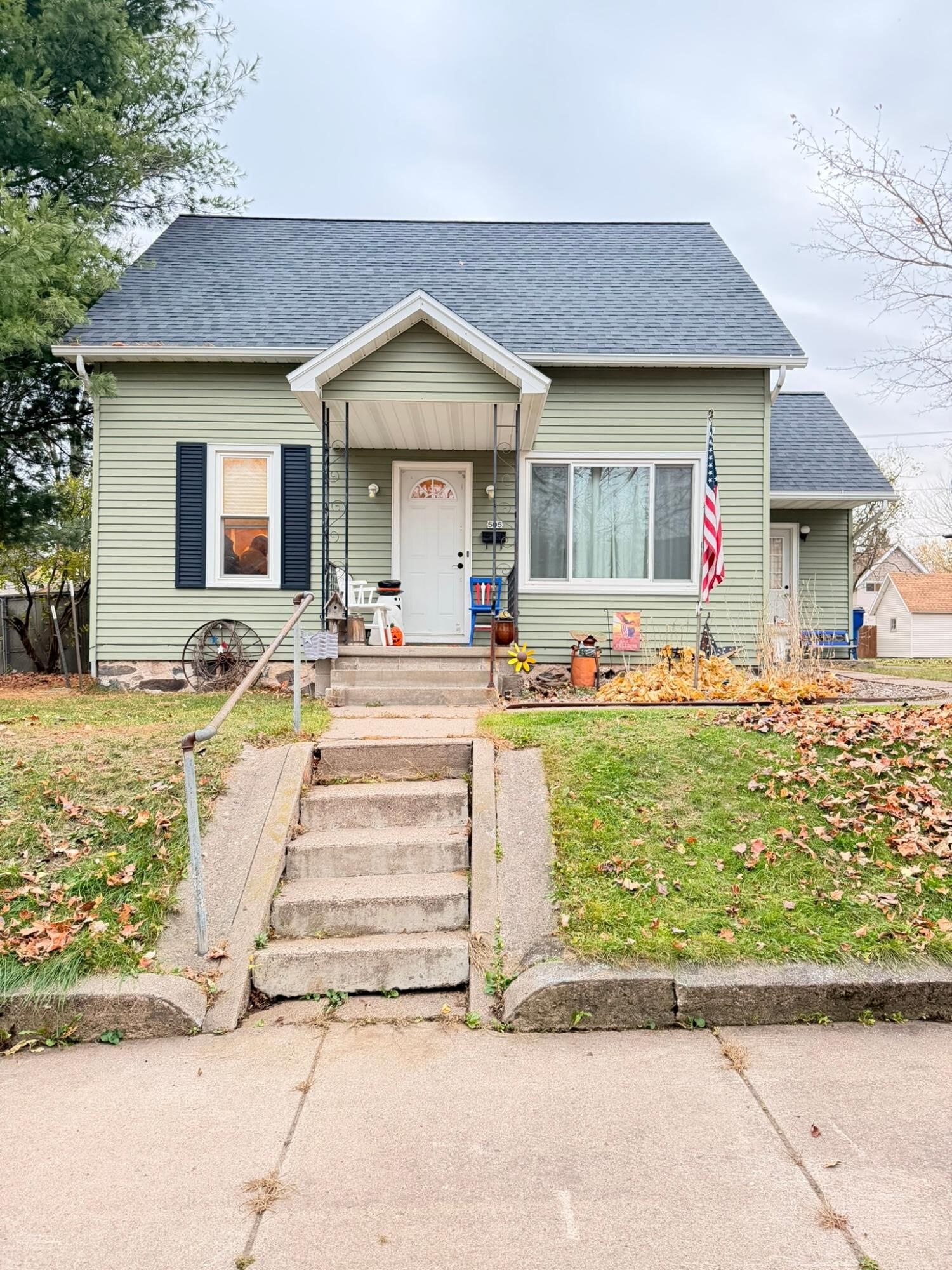 Property Photo:  505 N Scott St  WI 54452 