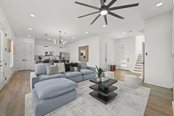 Property Photo:  6535 Sealey Street  TX 77091 