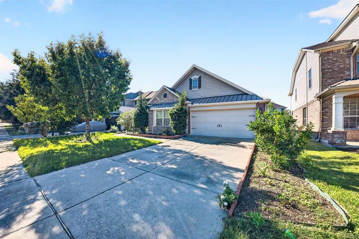 Property Photo: 18218 Westridge Bend Lane TX 77433