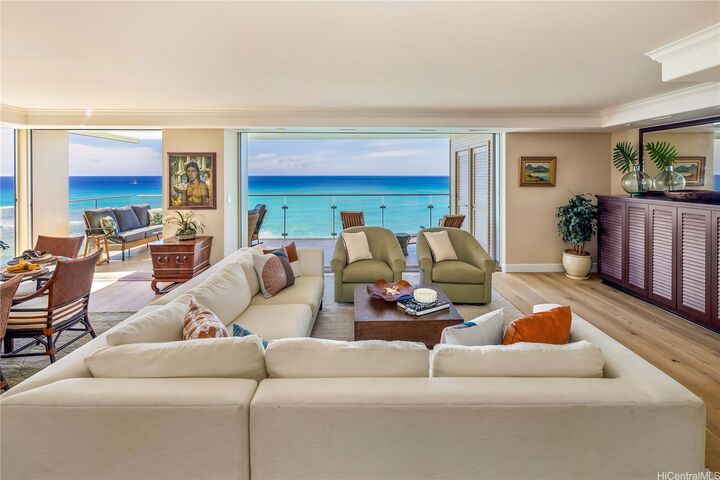 Property Photo: 3003 Kalakaua Avenue 9B HI 96815