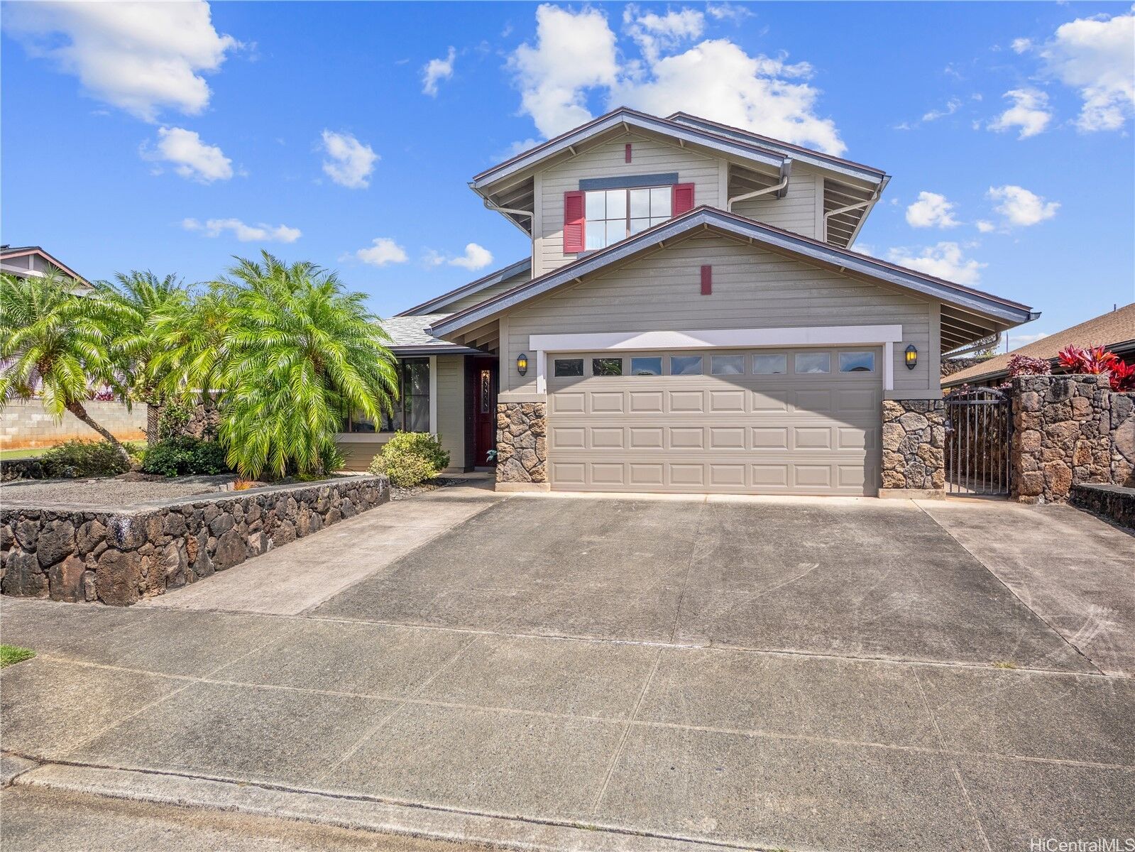 Property Photo: 95-1010 Haakualiki Street HI 96789