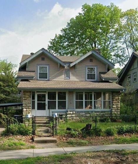 Property Photo:  1218 W 38th Street  MO 64111 