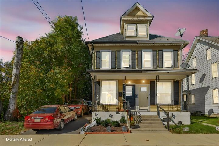 Property Photo:  109 Pen Argyl Street  PA 18072 