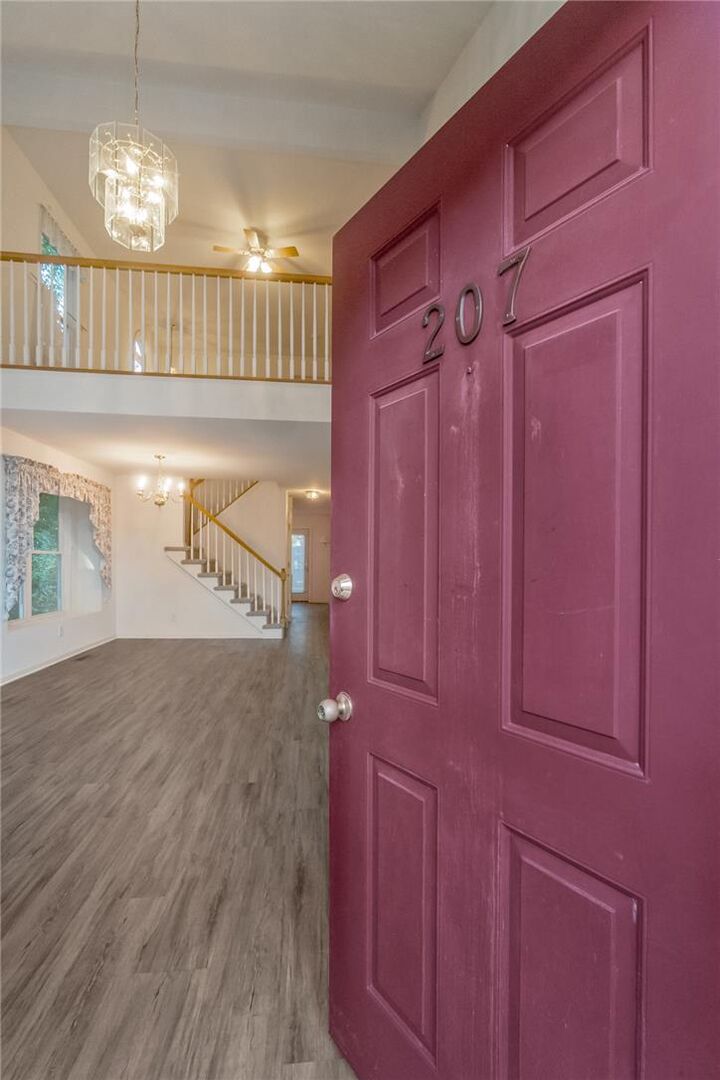 Property Photo: 207 Ridings Circle 207 PA 18062