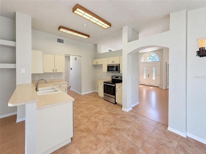 Property Photo:  22827 Richardson Lane  FL 34639 