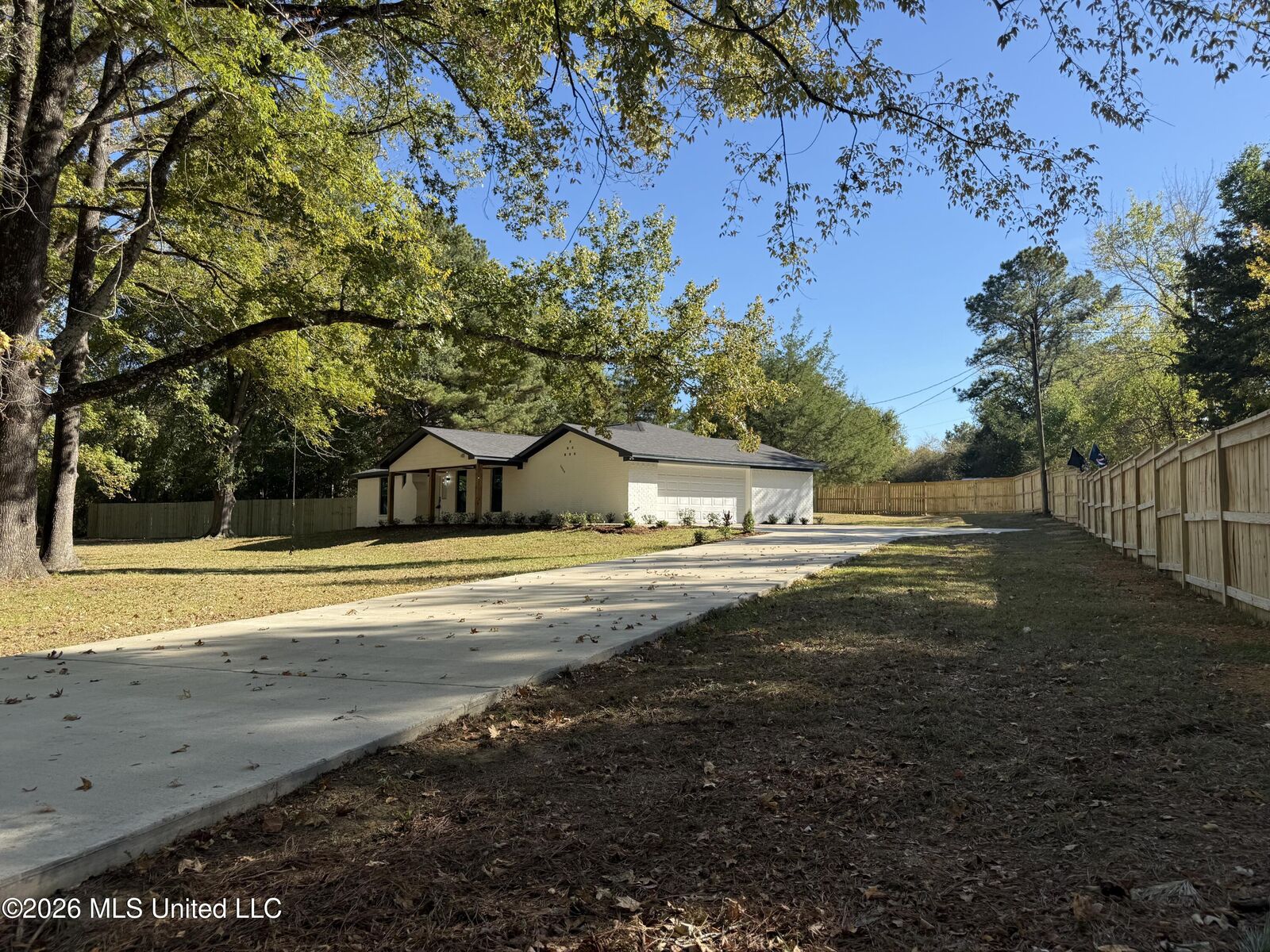 Property Photo:  2449 W Mountain Creek Road  MS 39073 
