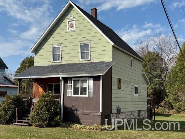 Property Photo:  88 School Street  MI 49901 