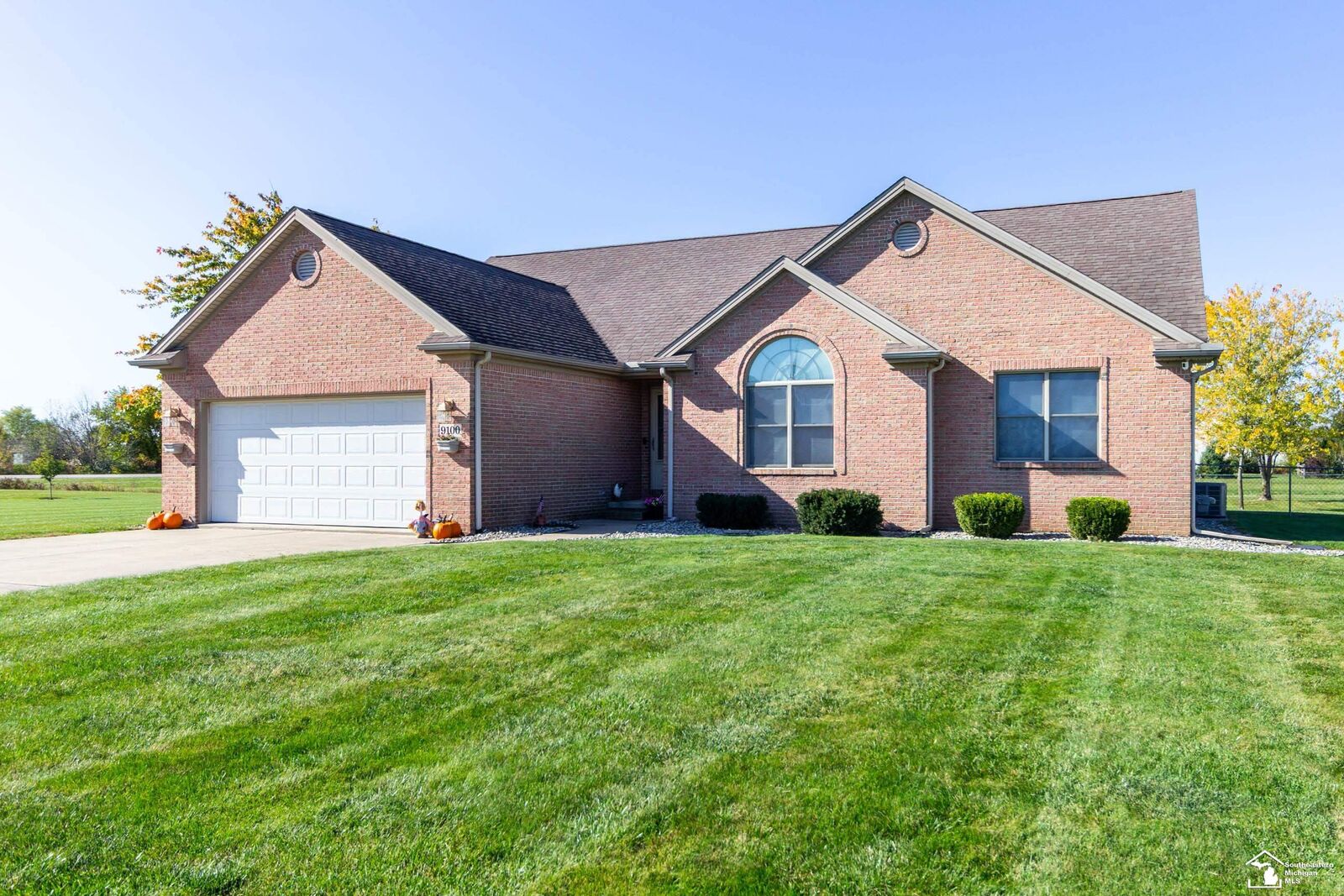 Property Photo: 9100 E Monroe Road 9100 Northwood Dr MI 49229