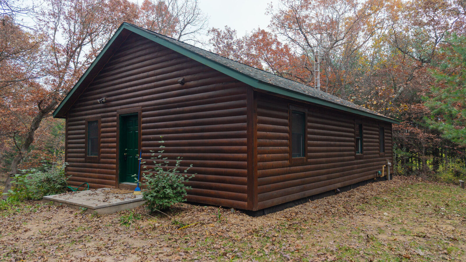 Property Photo:  W10306 Czech Rd  WI 54930 