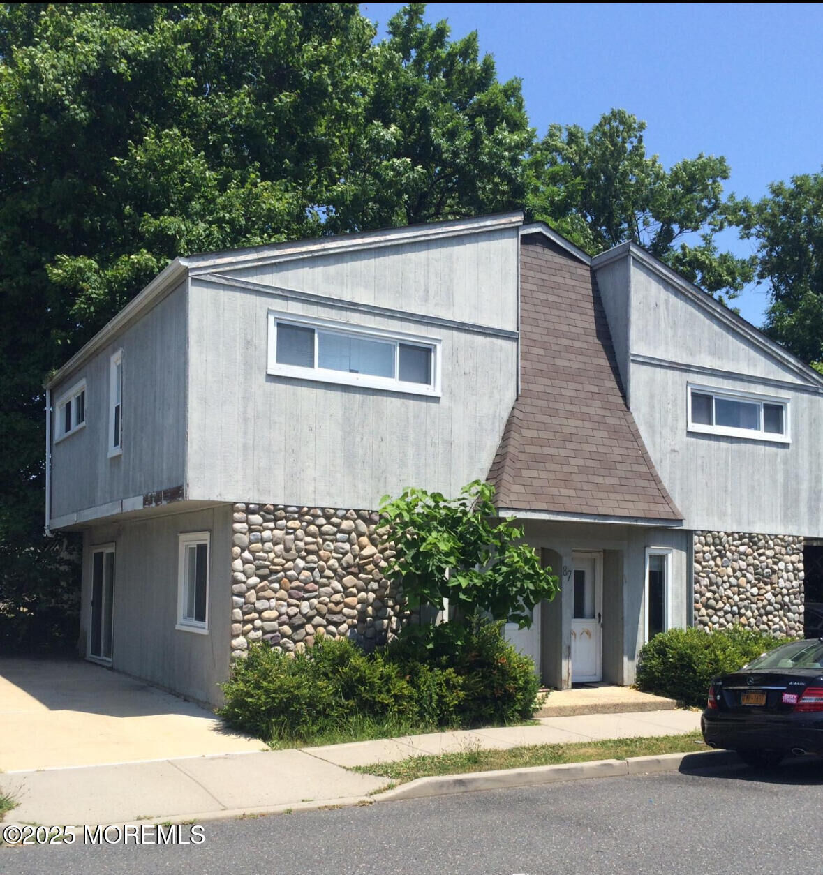 Property Photo:  87 Poplar Avenue  NJ 07723 