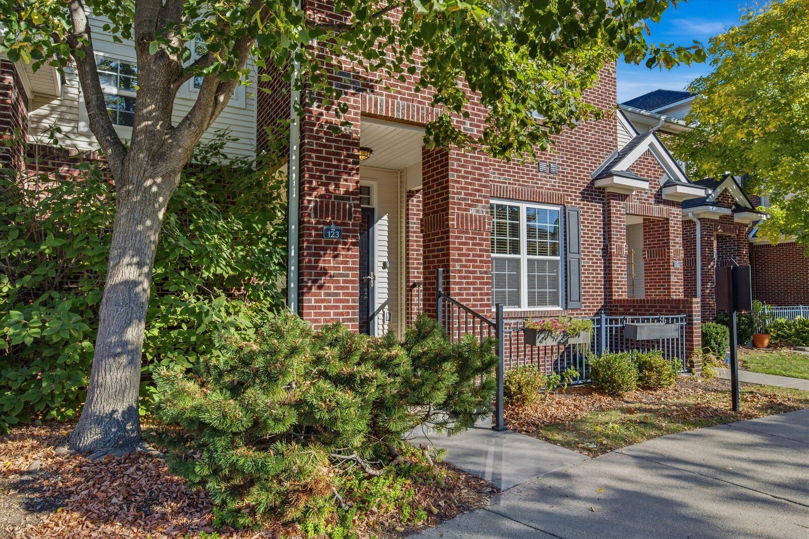 Property Photo:  273 Scio Village Court  MI 48103 