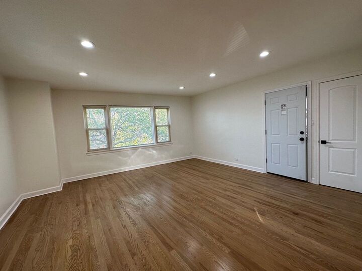 Property Photo:  5359 W Schubert Avenue 2  IL 60639 