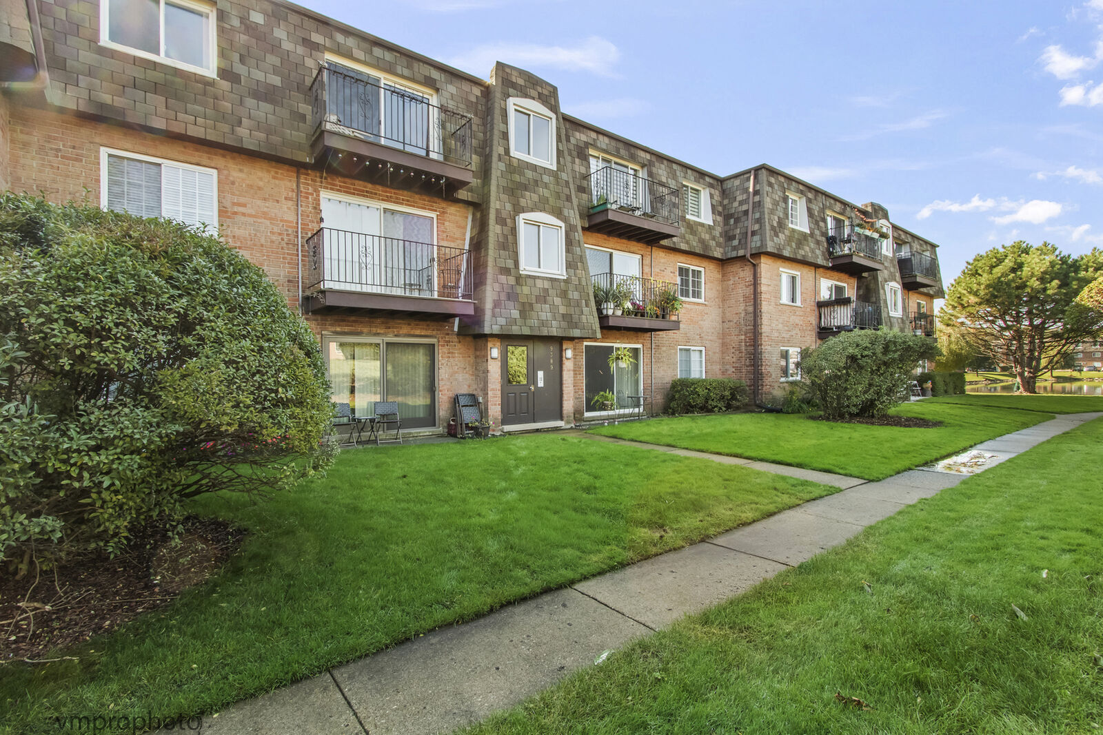Property Photo:  9389 Bay Colony Drive 3E  IL 60016 