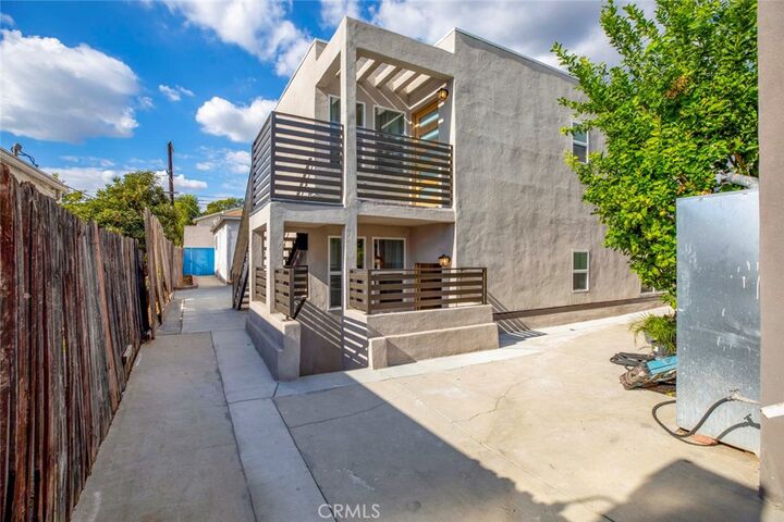 Property Photo:  1045 Sonora C  CA 91201 