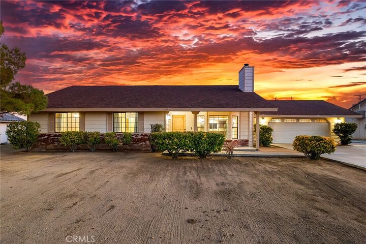 Property Photo: 57731 San Tropeze CA 92284