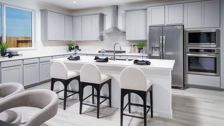 Property Photo:  8762 Dominic Way  CA 95828 