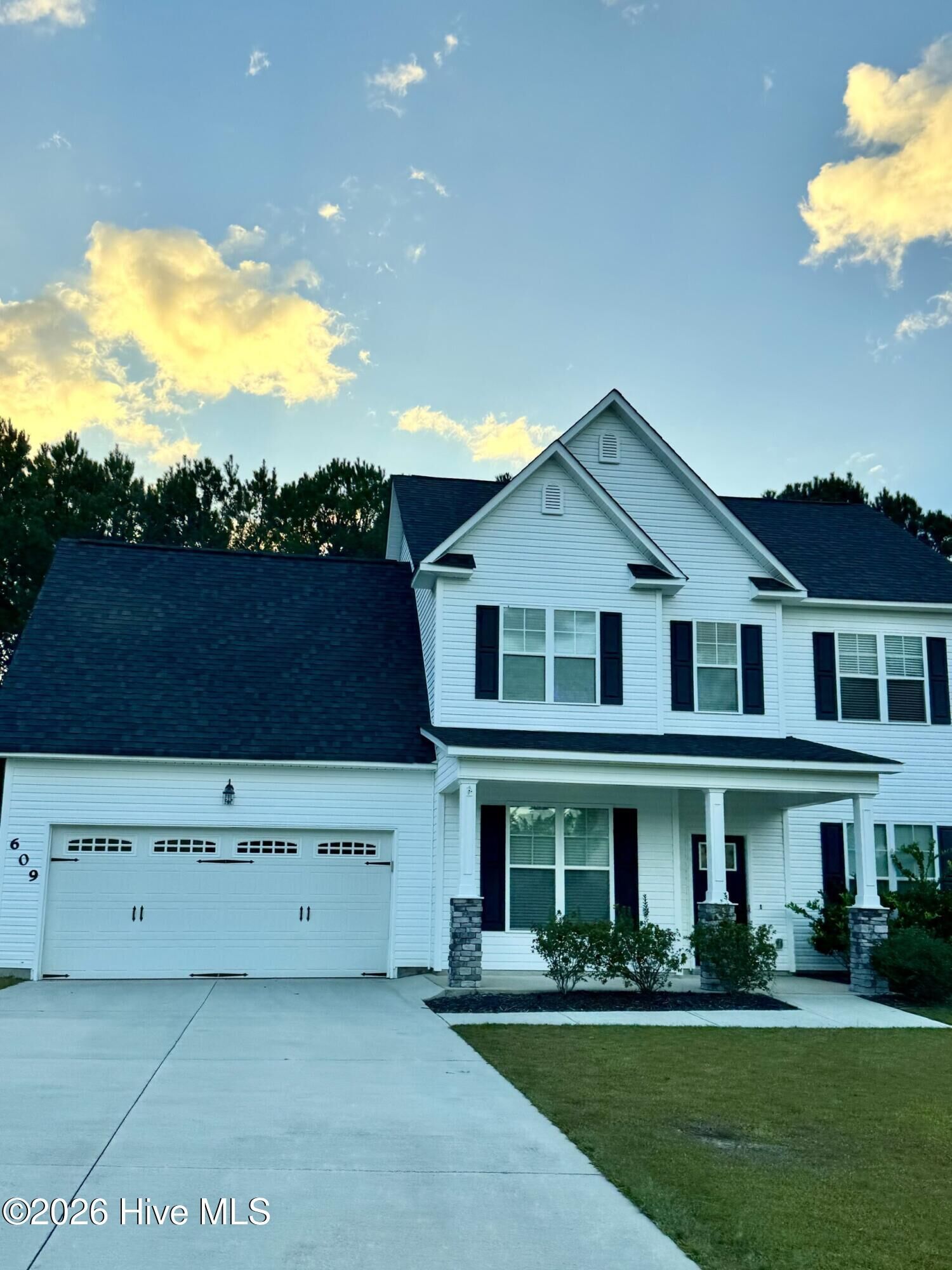 Property Photo: 609 Winfall Drive NC 28445