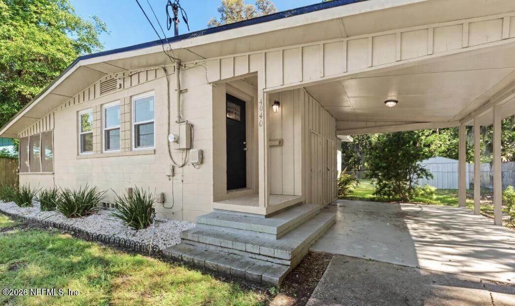 Property Photo:  4940 Ortega Hills Drive  FL 32244 