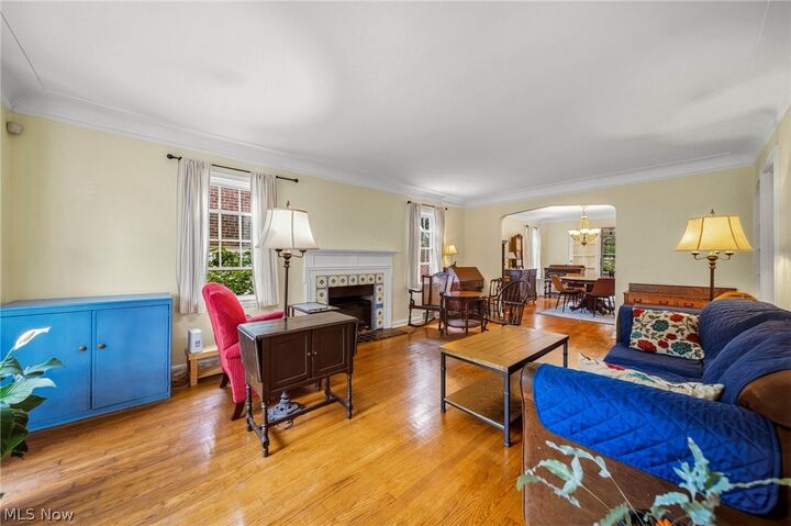 Property Photo: 2853 Washington Boulevard OH 44118