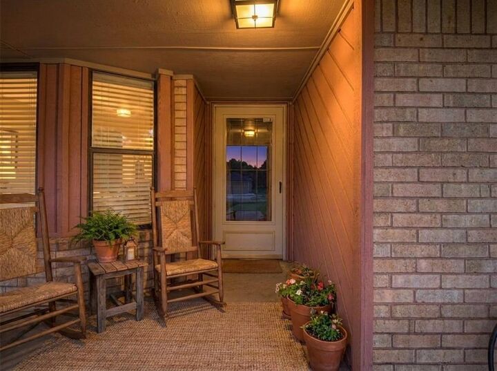 Property Photo: 11124 Ashford Drive OK 73099