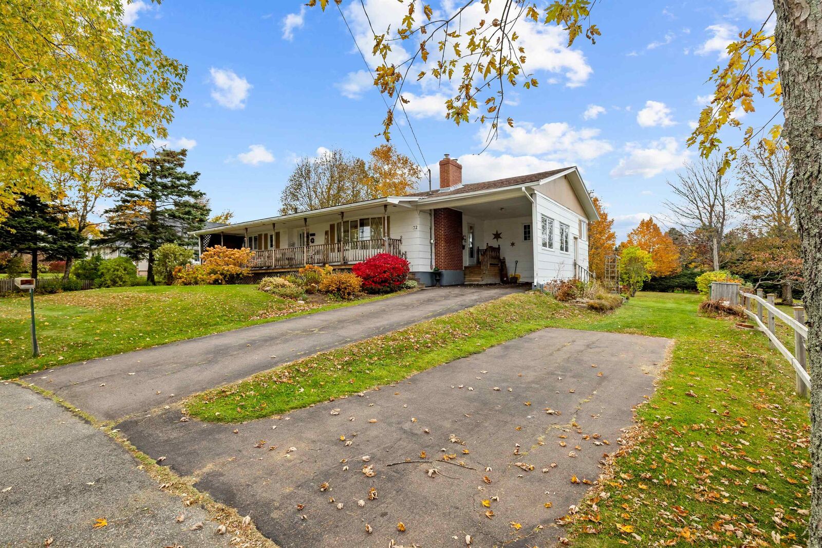Property Photo: 72 Macrae Drive PE C1C 0S3