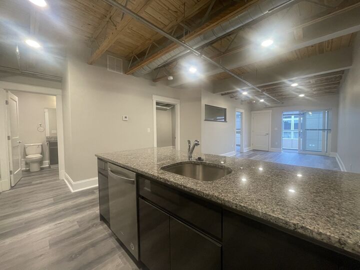 Property Photo:  350 Pleasant St 350  MA 02472 