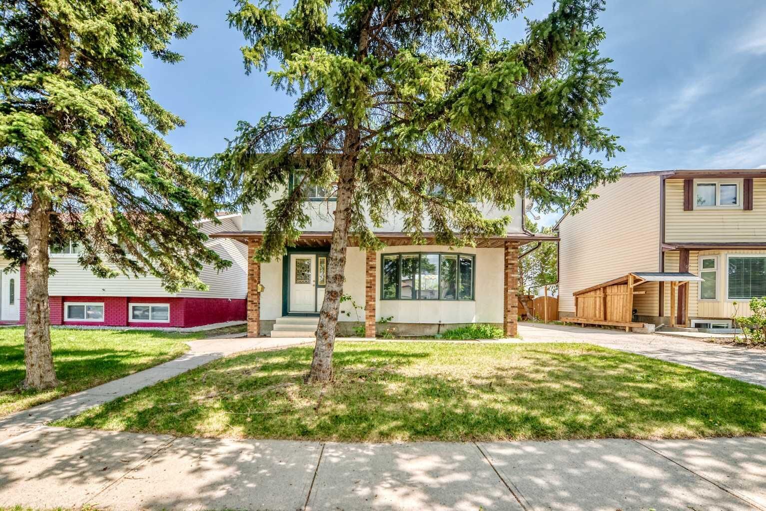 Property Photo: 4308 55 Street NE AB T1Y 4B7