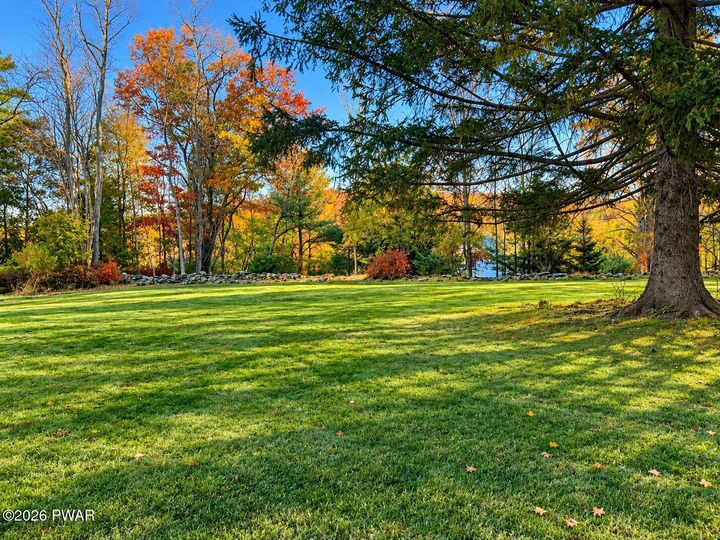 Property Photo:  618 Fern Street  PA 18428 