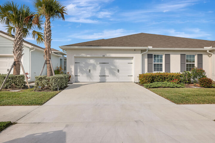 Property Photo:  848 Persimmon Place  FL 34981 