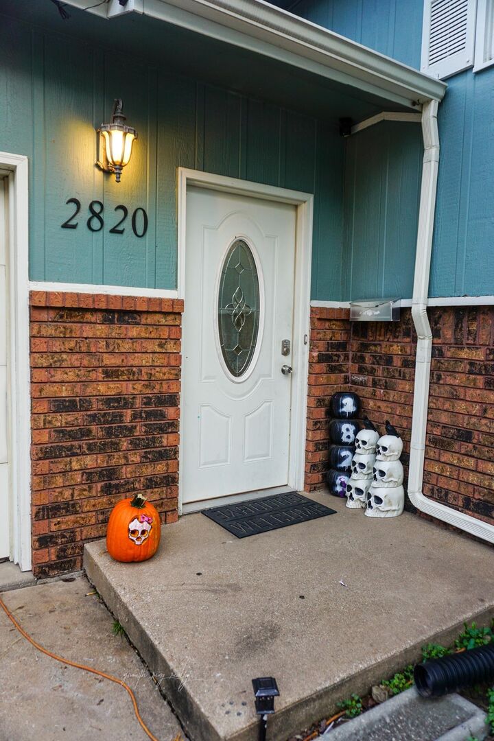 Property Photo: 2820 S Chase Ave KS 67217