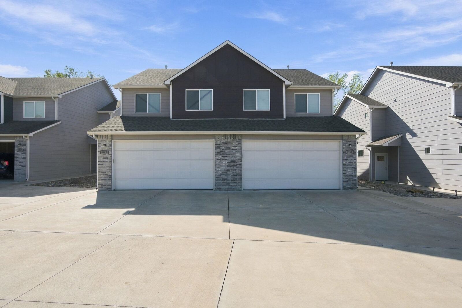 Property Photo:  4761 E 45th St N  KS 67220-2445 