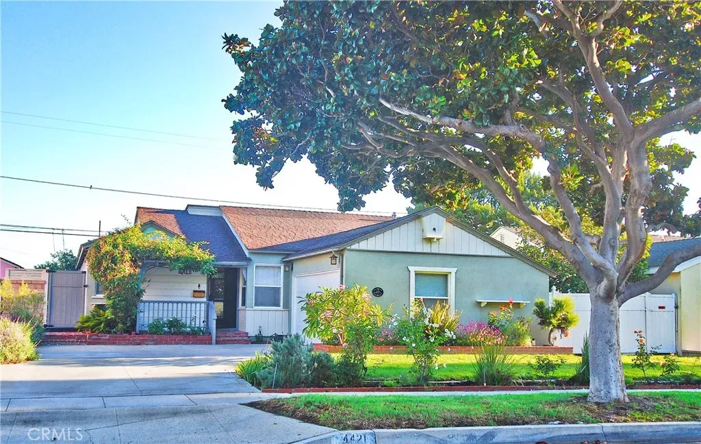 Property Photo: 4421 Highgrove Avenue CA 90505