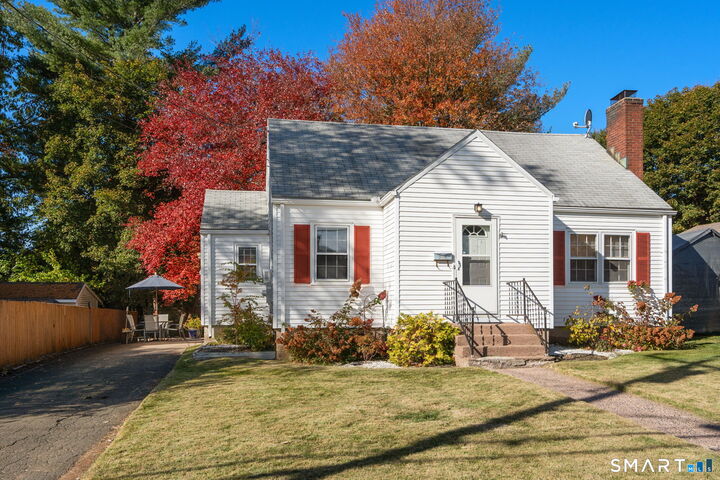 Property Photo: 162 Broad Street CT 06042