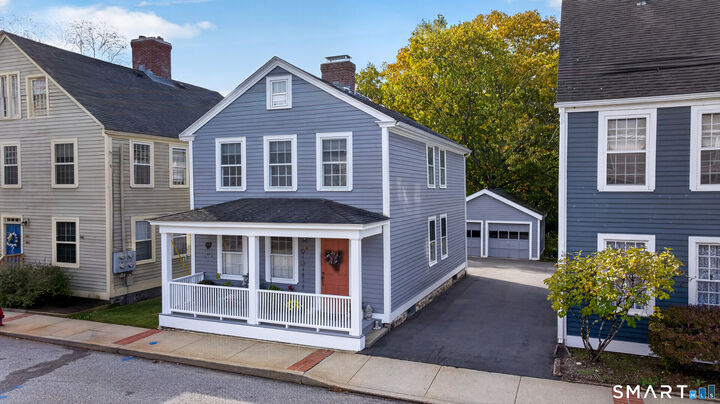 Property Photo:  10 Sherman Street 10  CT 06360 