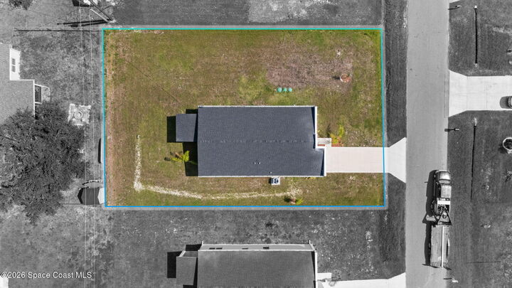 Property Photo:  3283 Slama Avenue SE  FL 32909 