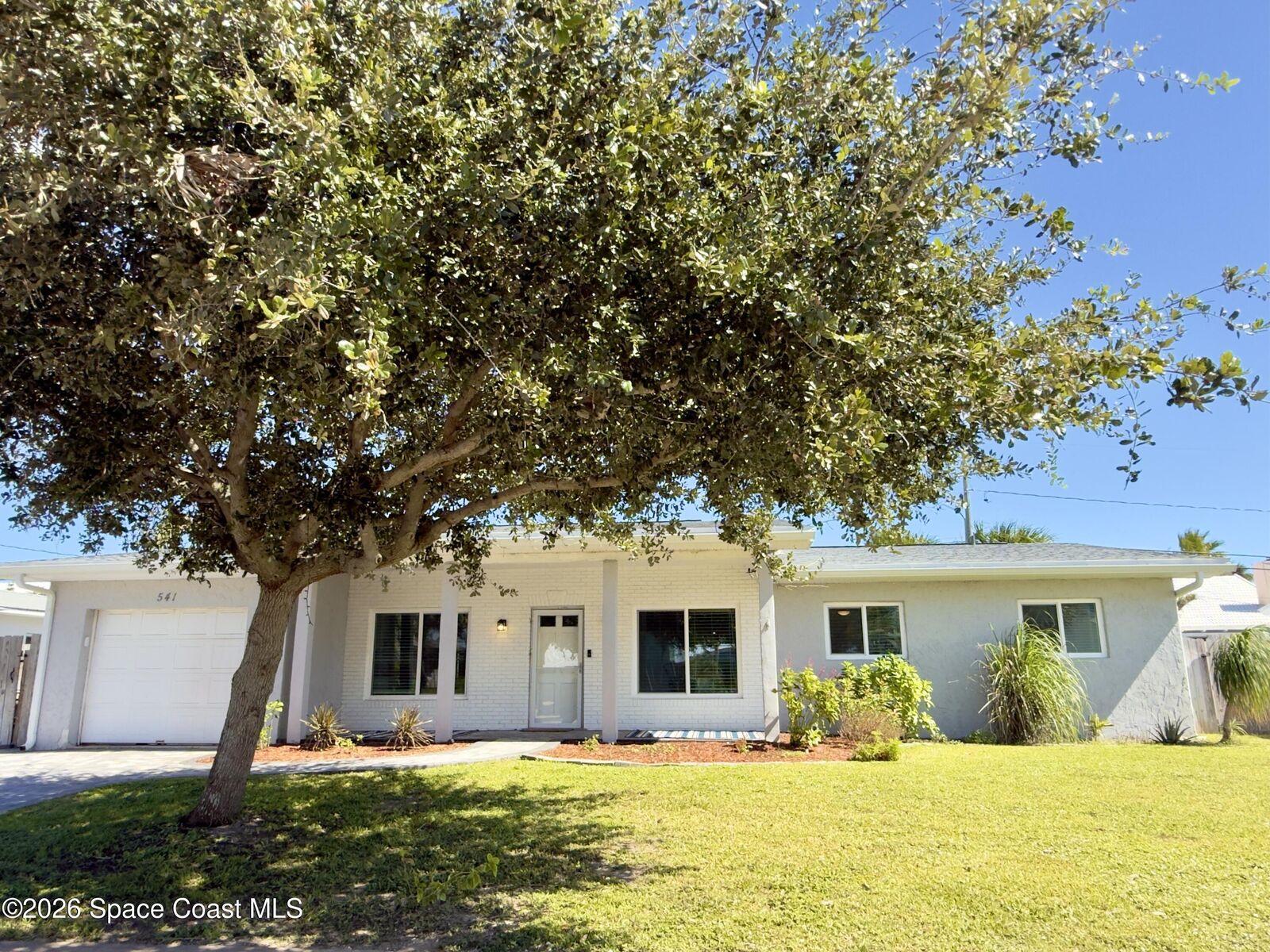 Property Photo: 541 Coconut Street FL 32937