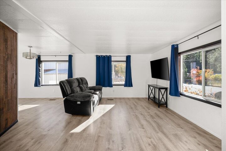 Property Photo:  1219 S Dishman Rd  WA 99206 