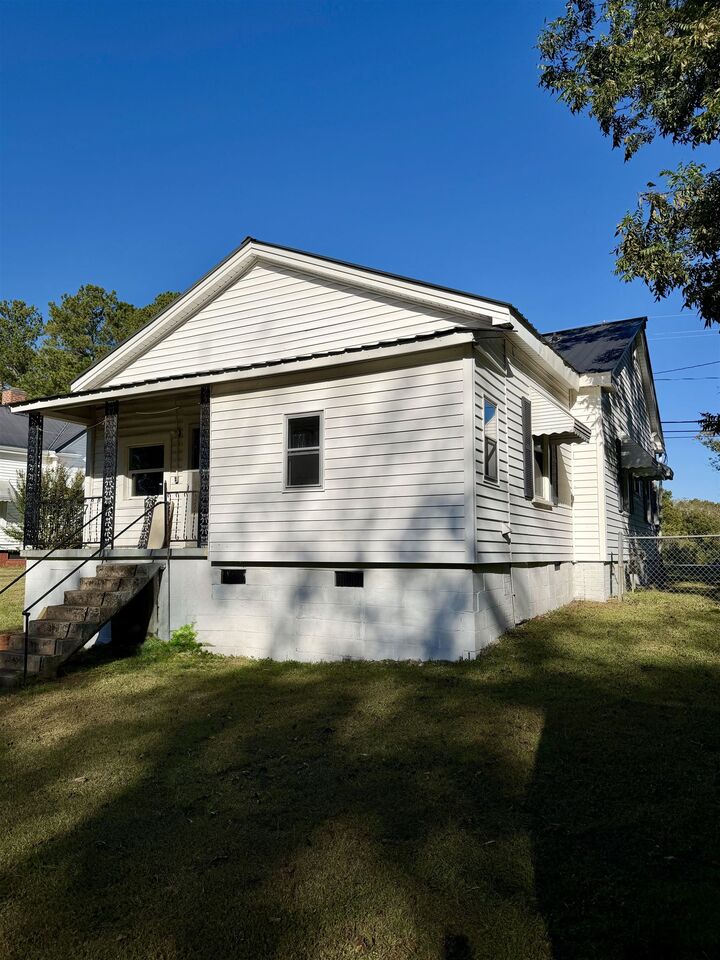 Property Photo:  550 Leaman Avenue  SC 29178 