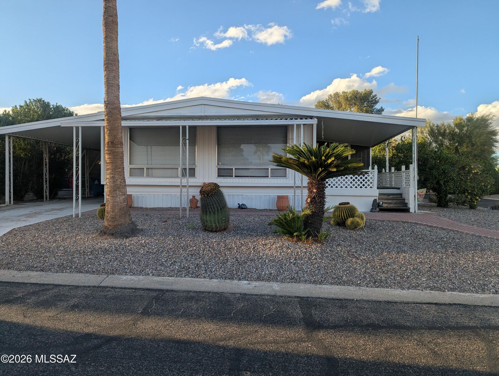 Property Photo: 200 W Palma Drive AZ 85614