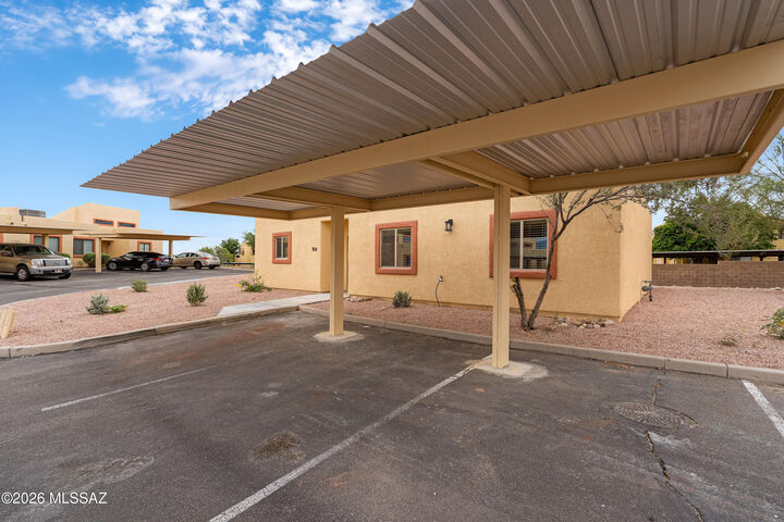 Property Photo:  7614 E Kini Drive  AZ 85710 