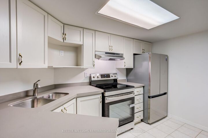 Property Photo:  3499 Upper Middle Road 108  ON L6M 4M7 